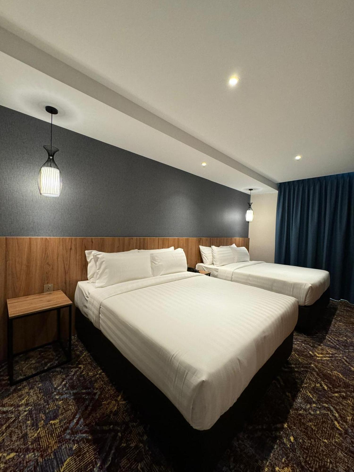 Le'Genda Hotel Каджанг Экстерьер фото